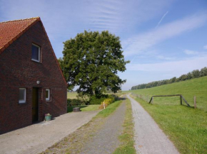 Ferienhaus am Nordseedeich in Alleinlage